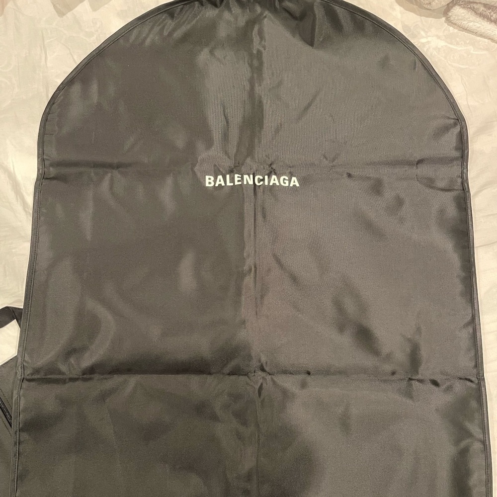 Balenciaga garment bag - Picture 1 of 3
